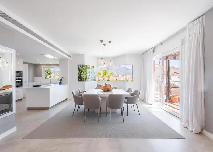 Belvederes A Spacious And Luxury Appartement Marbella