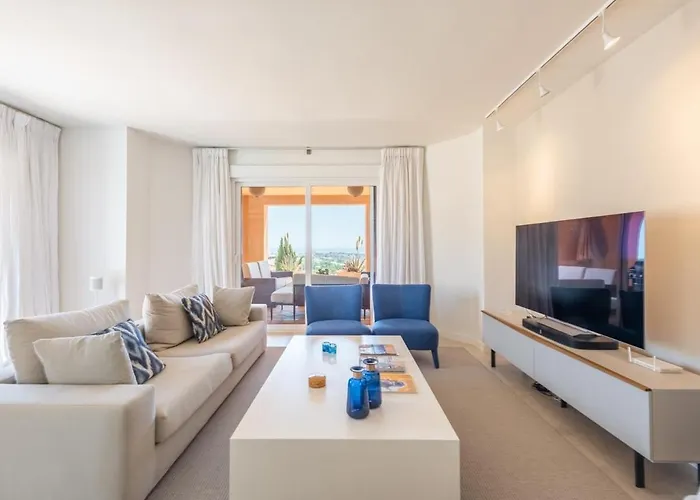 Belvederes A Spacious And Luxury Appartement *